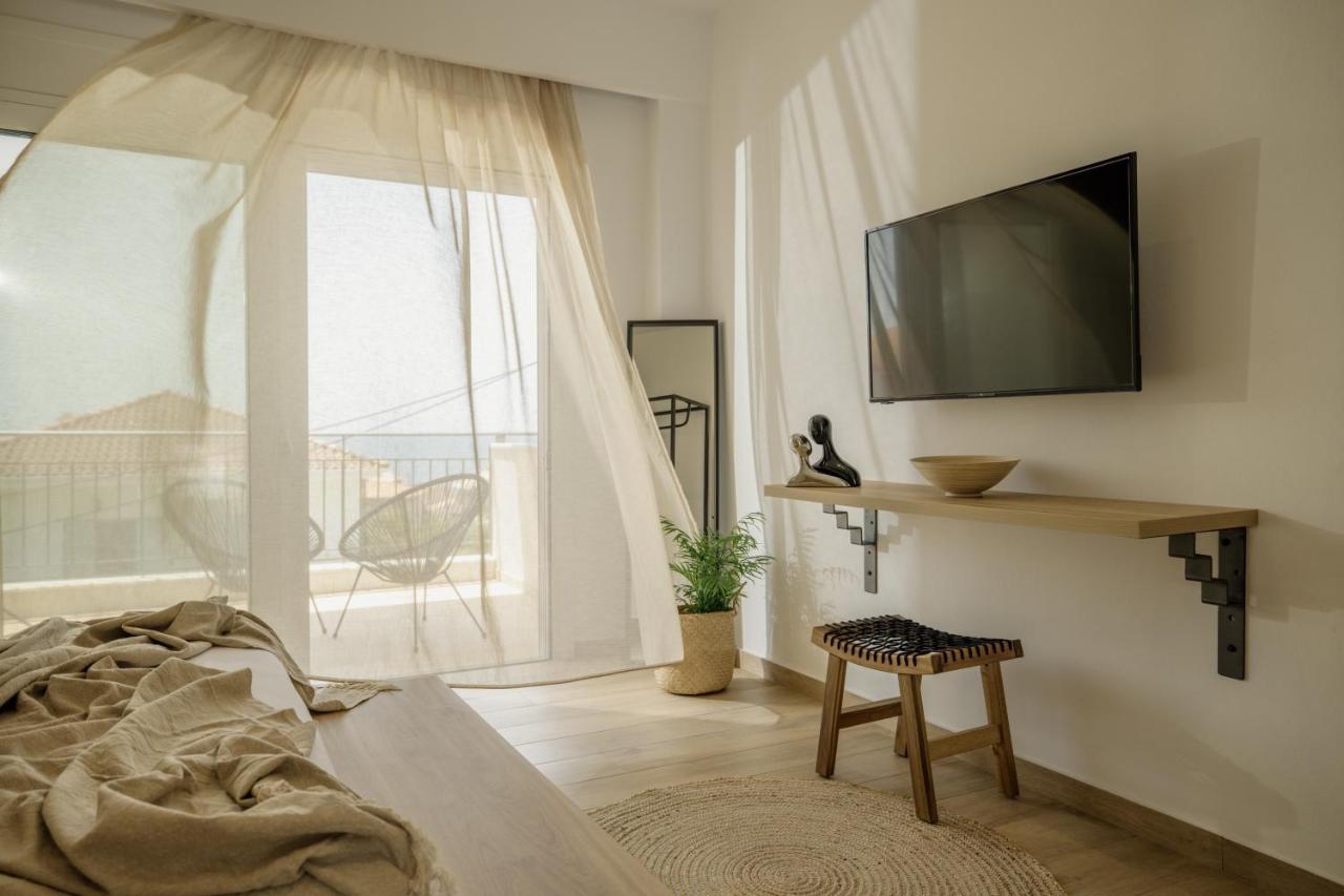 Casa Costa Suites Kanali  Esterno foto